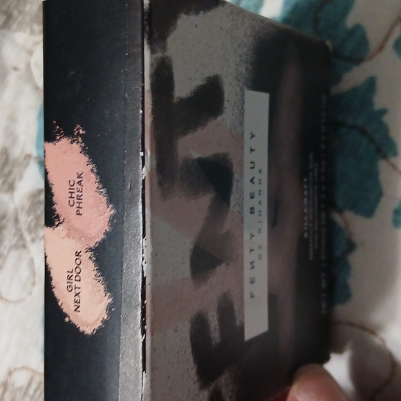 NIB Fenty Beauty Killawatt Freestyle Highlighter-Girl Next Door & Chic Phreak - Picture 5 of 7